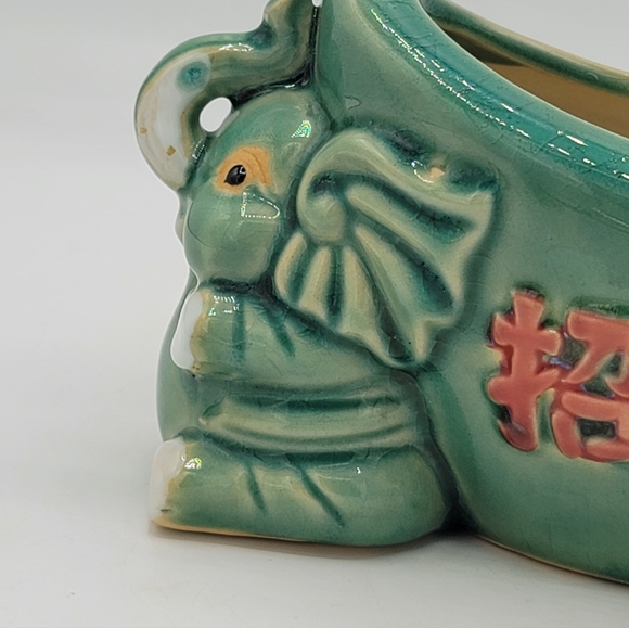 Green Elephant Feng Shui Prosperity Planter Celadon Glazed Vintage Ceramic - Picture 8 of 16